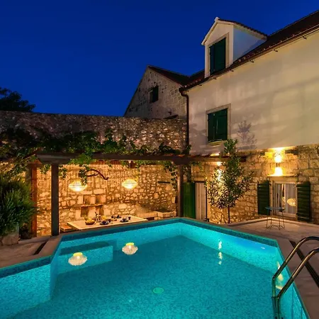 Holiday home Eternity With Pool